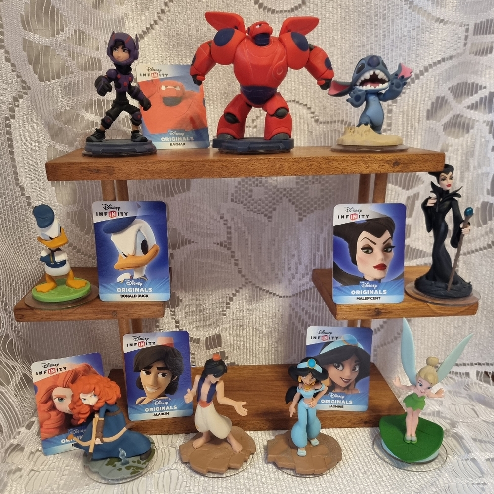 Disney Infinity 2.0 Figurine Gaming Collection Bundle Of 9